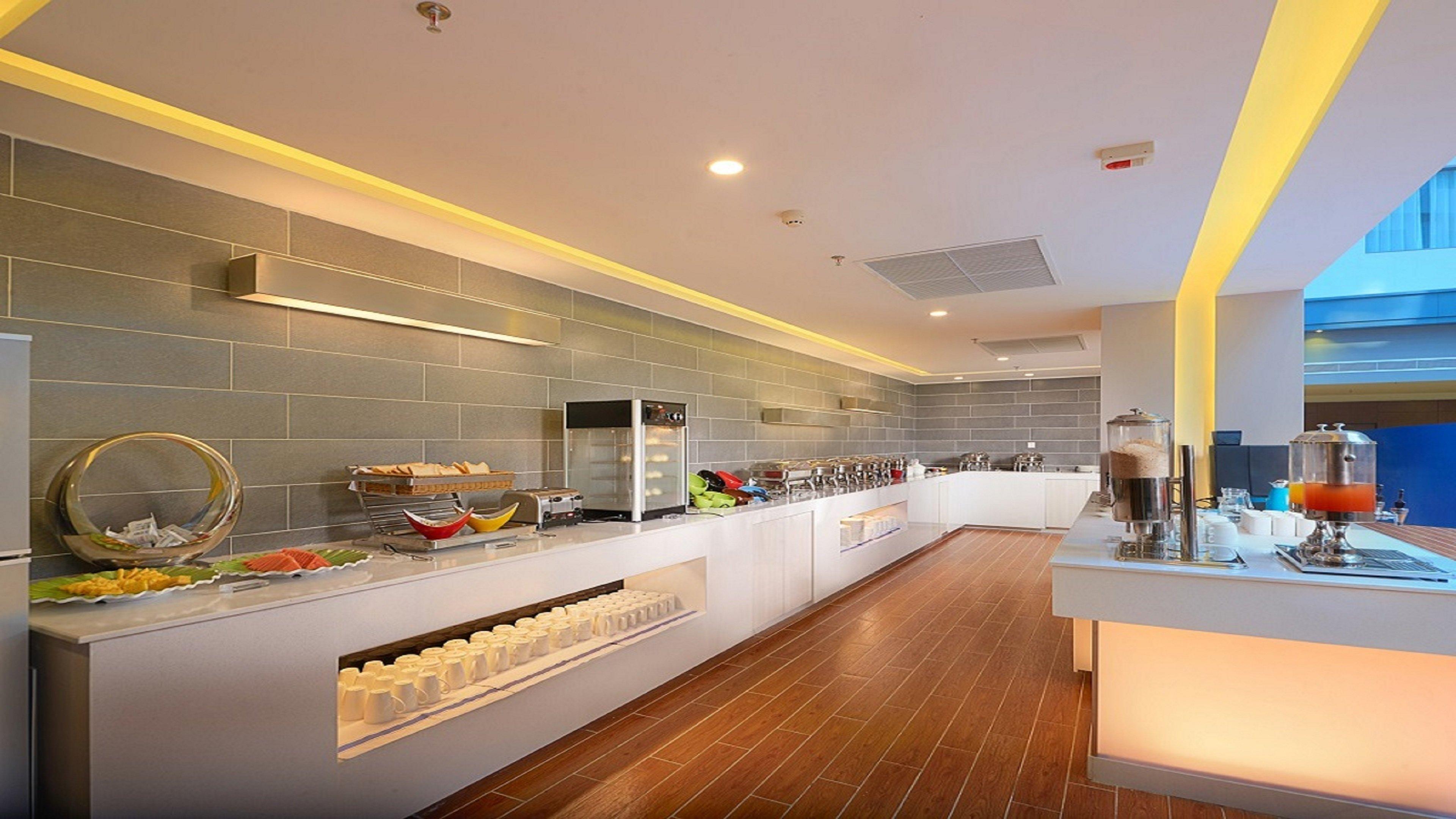 Holiday Inn Express Shenyang North Station By Ihg Bagian luar foto