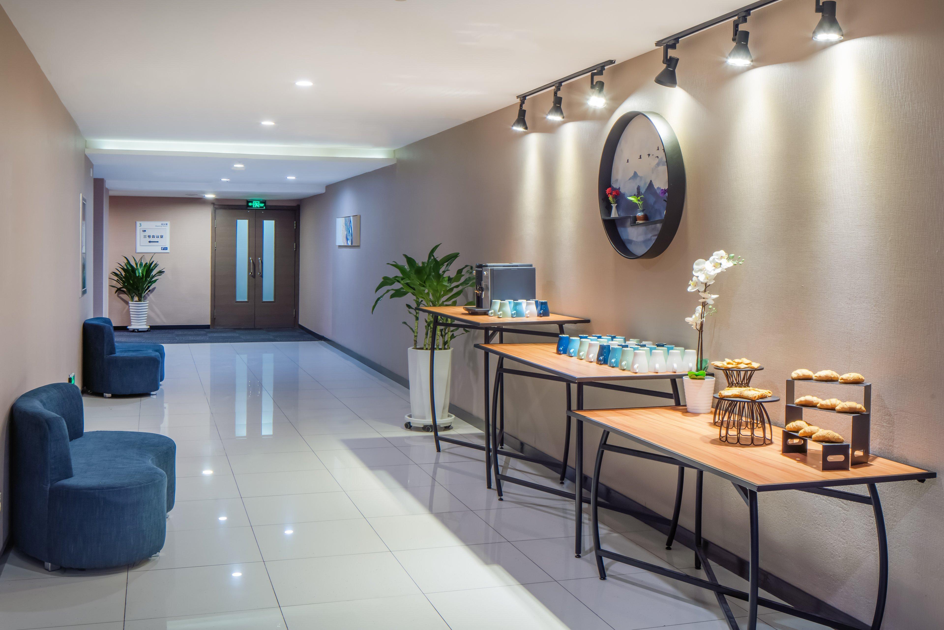 Holiday Inn Express Shenyang North Station By Ihg Bagian luar foto