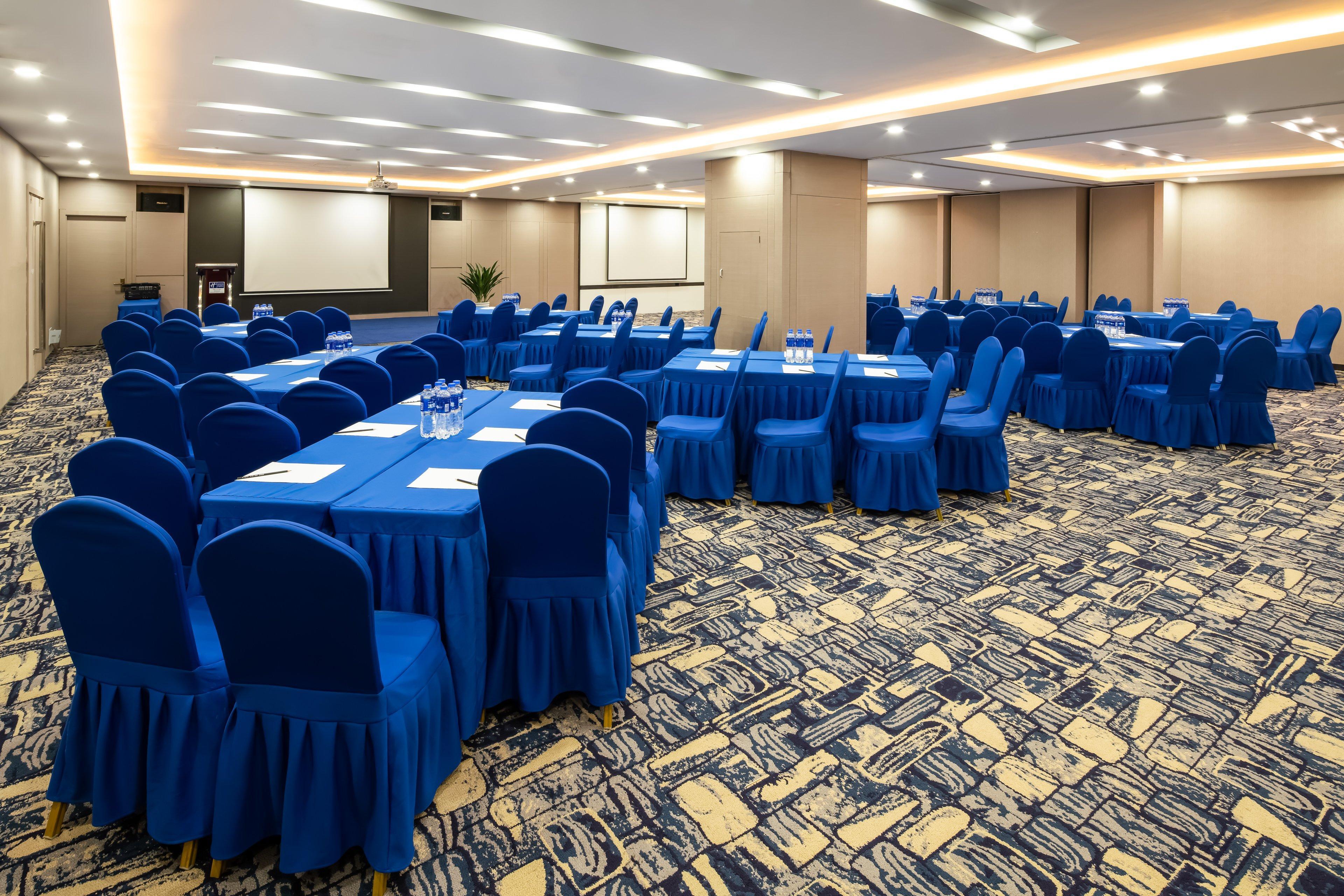 Holiday Inn Express Shenyang North Station By Ihg Bagian luar foto