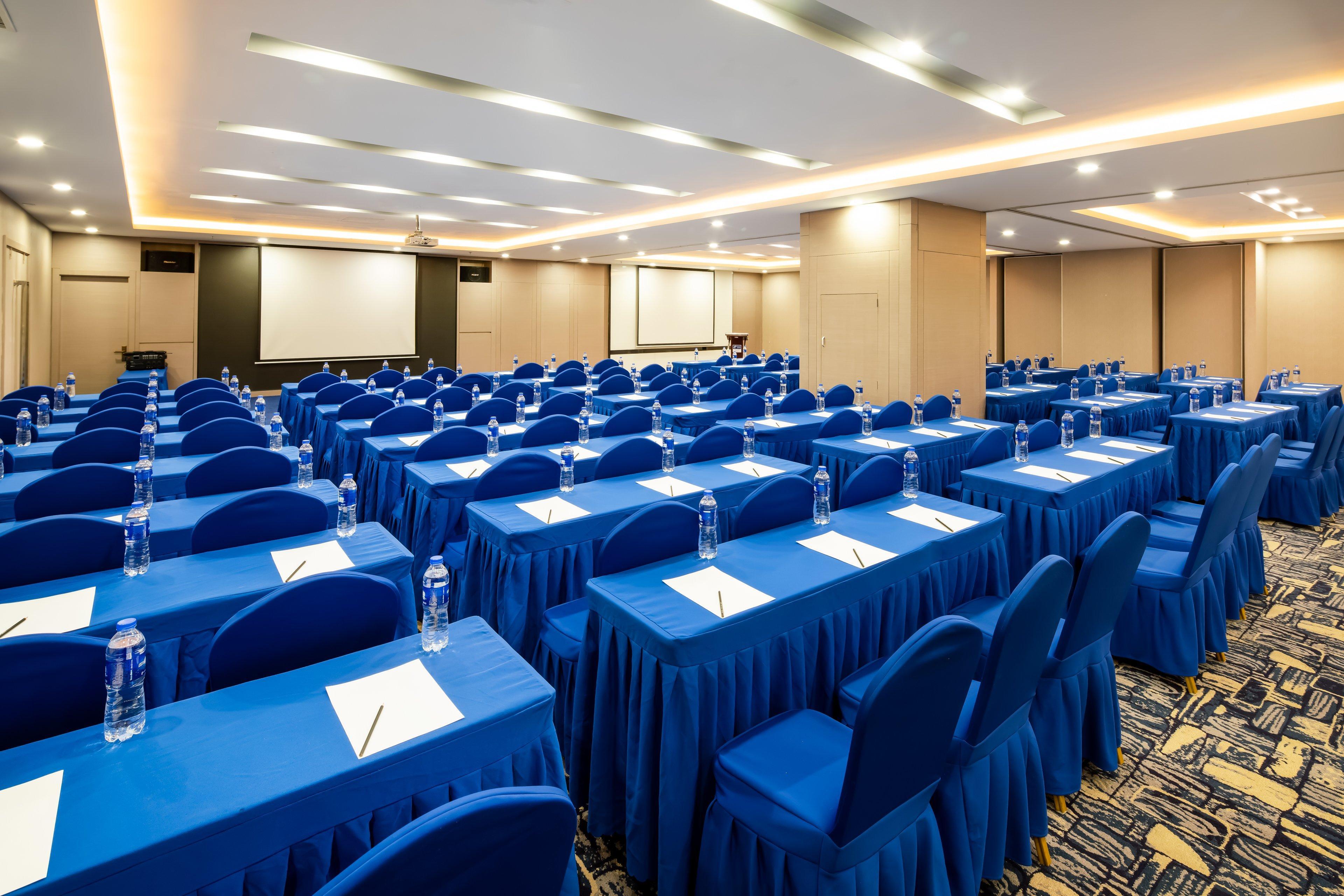Holiday Inn Express Shenyang North Station By Ihg Bagian luar foto